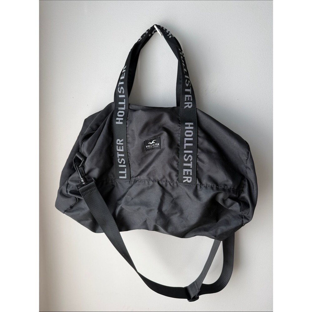 Hollister Black Lightweight Gym Duffle Bag Logo Strap Weekender Travel Bag